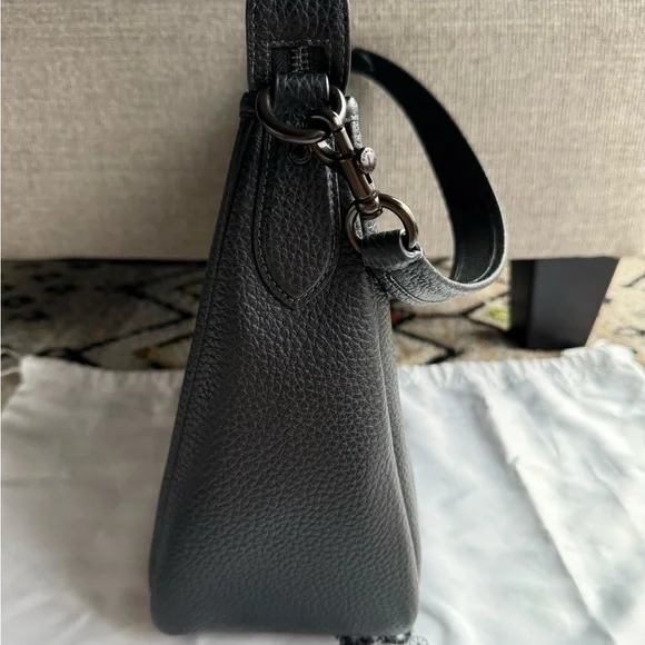 Coach Cary Shoulder Bag Gunmetal - Picture 5 of 16
